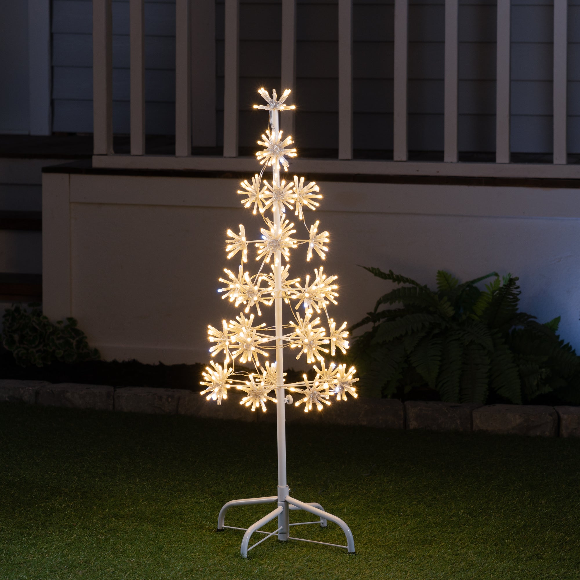 Enchanting 448 LED Twinkle LED Metal Cluster Tree – Hi-Line Wholesale US