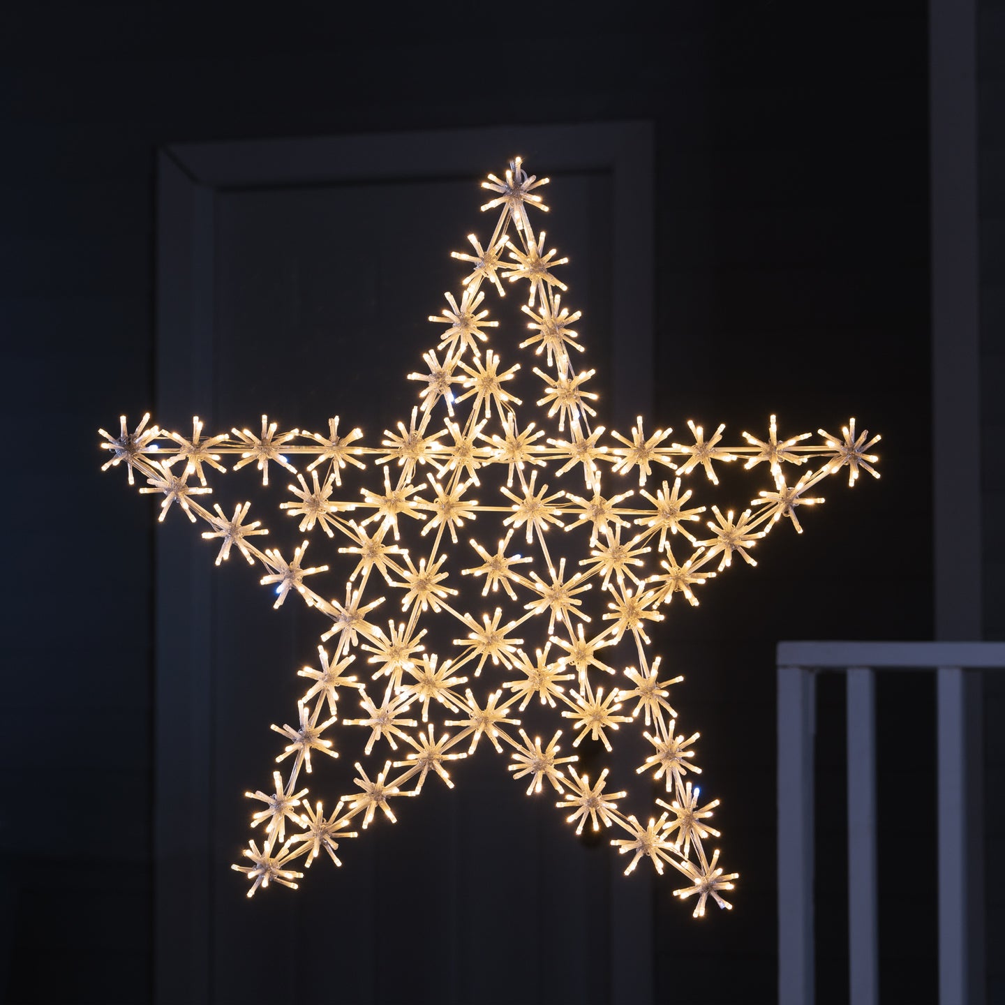 37459-B-L - Mesmerizing 732 LED White Metal Snowflake Star Light