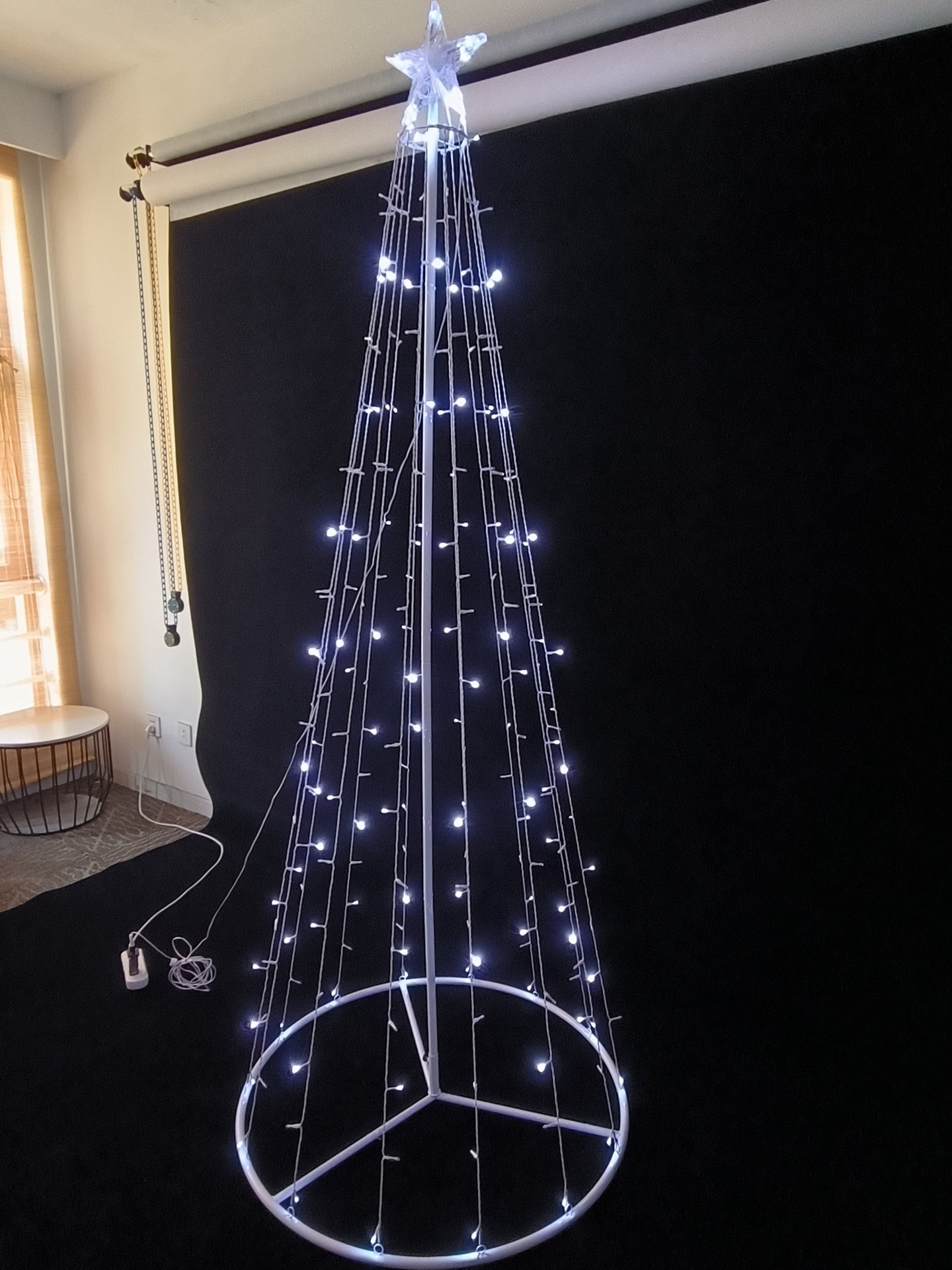 37512-WT - LED Metal Decorative Tree with Top Star - Cool White