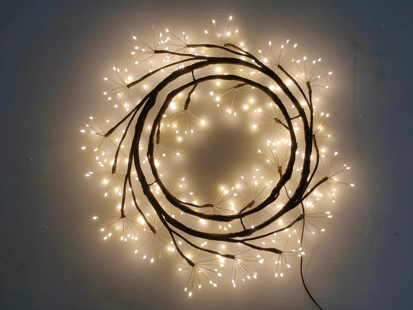 24in LED Christmas Wreath Brown Indoor Hanging Holiday Decor