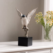 Load image into Gallery viewer, Small Swallow On Branch Lifelike Bird Resin Home Tabletop Decor
