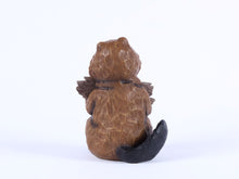 Load image into Gallery viewer, Beaver Holding A Welcome Sign
