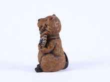 Load image into Gallery viewer, Beaver Holding A Welcome Sign

