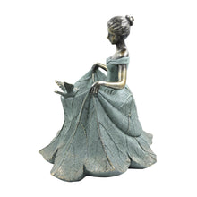 Load image into Gallery viewer, Leaf Dress Lady Bird Feeder
