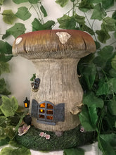 Load image into Gallery viewer, Mushroom House Plant Table
