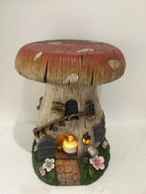 Load image into Gallery viewer, Mushroom House Plant Table
