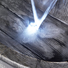 Load image into Gallery viewer, Whiskey Barrel Fountain And Planter with Wt LED
