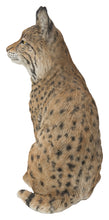 Load image into Gallery viewer, Sitting Bobcat Statue
