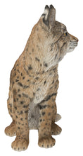 Load image into Gallery viewer, Sitting Bobcat Statue
