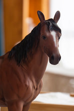 Load image into Gallery viewer, Standing Horse
