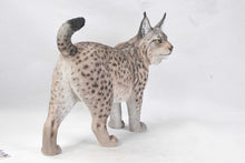Load image into Gallery viewer, Lynx Statue
