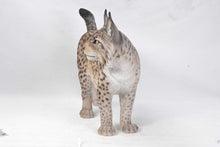 Load image into Gallery viewer, Lynx Statue
