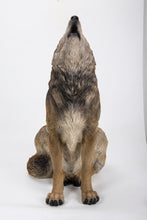 Load image into Gallery viewer, Large Wolf Statue

