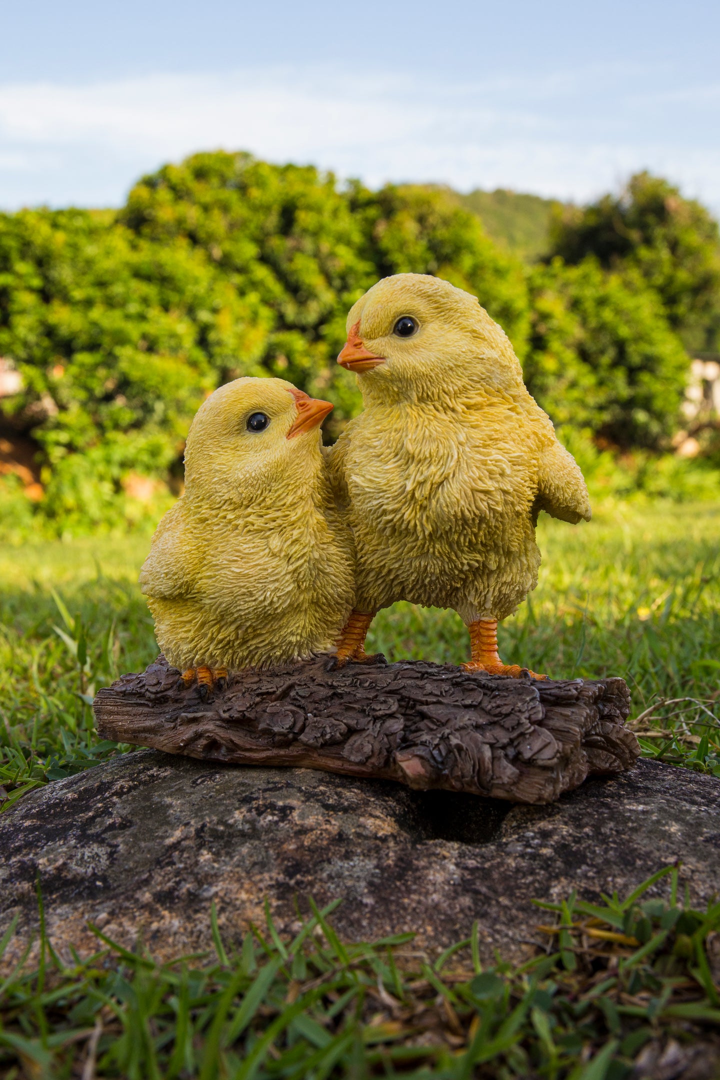 87736-D-Playful Chicks Garden Statue