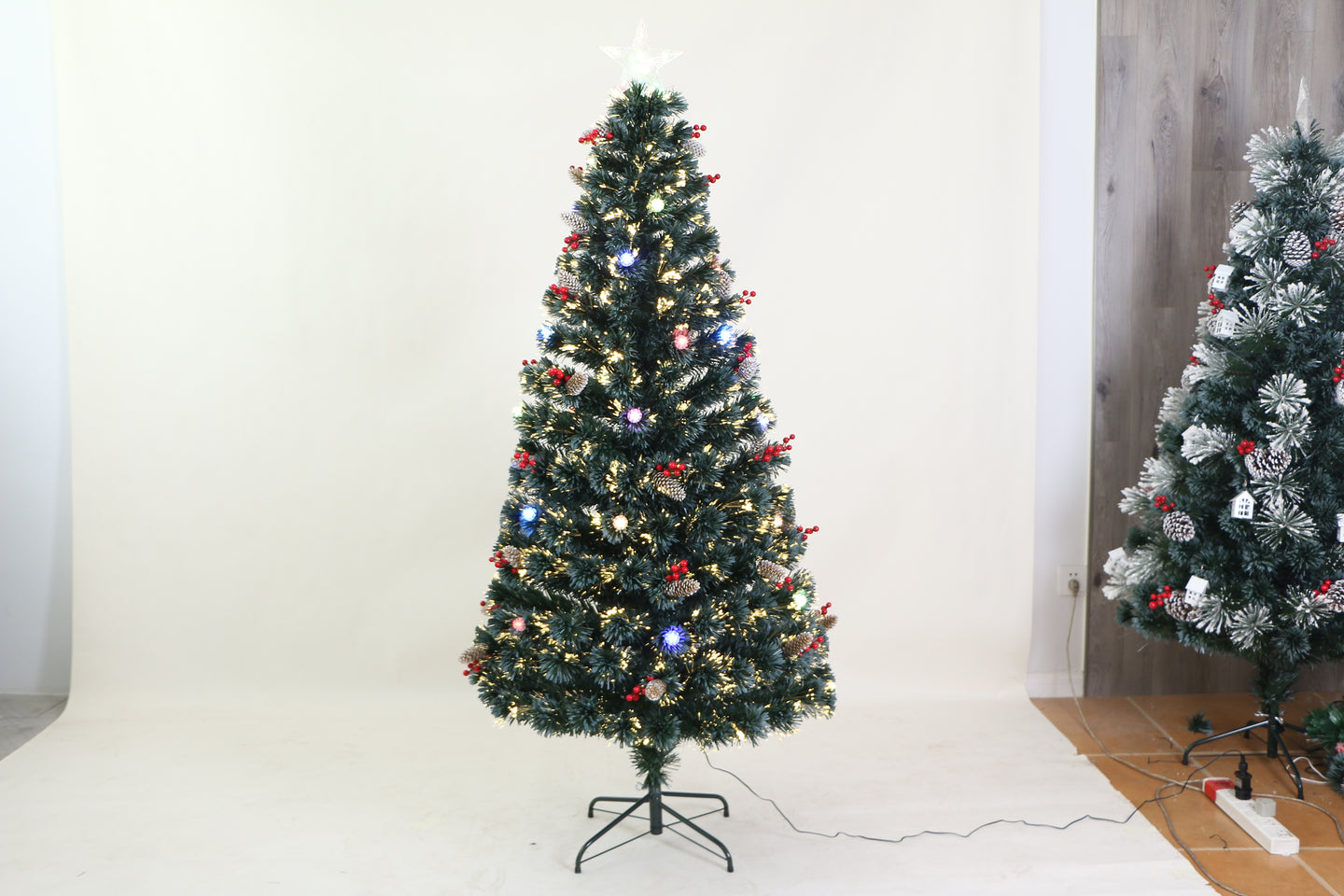 37495-L6 - Green Frosted Christmas Tree - Multicolor Cones
